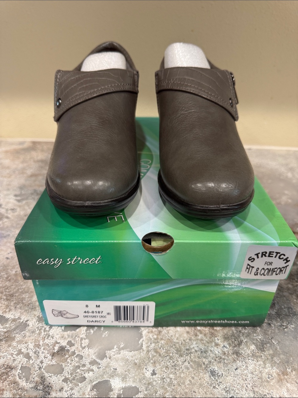 easy street Darcy Slip-On Ankle Clog in Gray